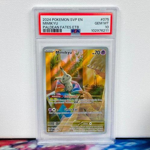Pokémon Graded card - Mimikyu #075 Black Star Promo Paldean, Hobby en Vrije tijd, Verzamelkaartspellen | Pokémon