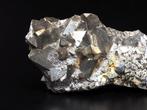 pyriet Kristallen op matrix - Hoogte: 13.5 cm- 140 g, Verzamelen, Mineralen en Fossielen