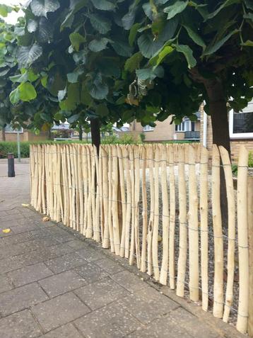 Schapenhek ambachtelijk 120cm hoog 3-6cm 5meter ROBINIA HOUT beschikbaar voor biedingen