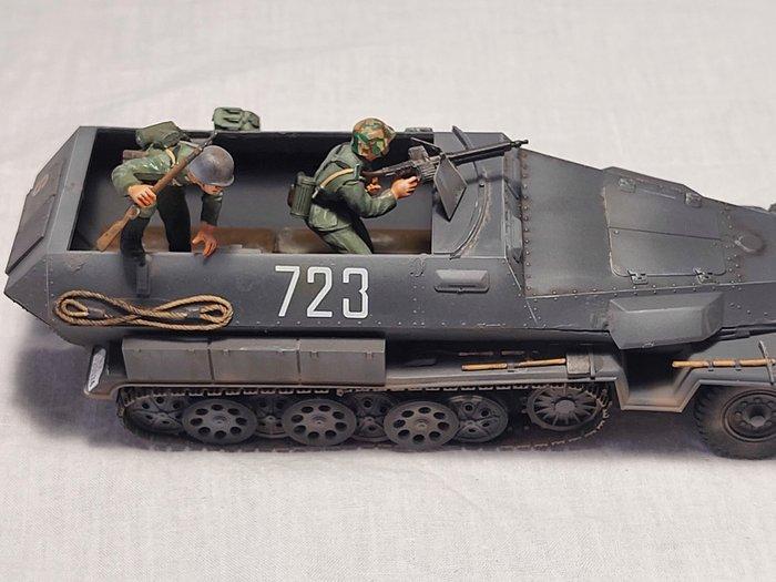 Tamiya 1:35 - Model militair voertuig (4) - Sdkfz 251, Kinderen en Baby's, Speelgoed | Overig
