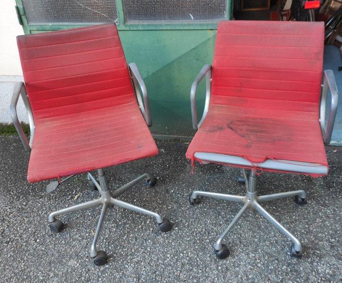 ICF - Charles Eames, Ray Eames - Bureaustoel (2) - Aluminium, Antiek en Kunst, Curiosa en Brocante