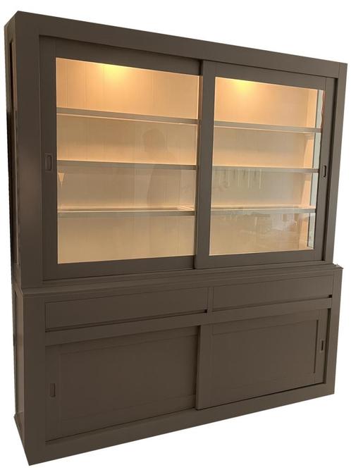 Grijze strakke buffetkast Petten 200cm led verlichting, Huis en Inrichting, Kasten | Buffetkasten, Ophalen of Verzenden
