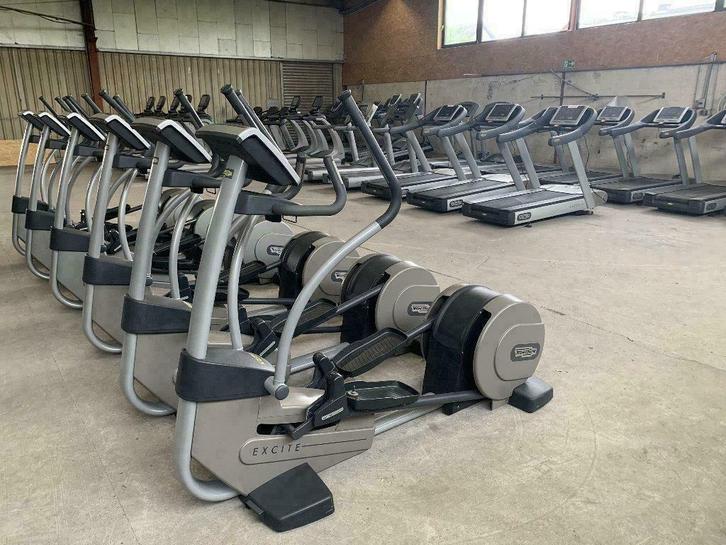 FAILISSEMENT crosstrainer Life Fitness Technogym REFURBISHED, Sport en Fitness, Fitnessapparatuur, Zo goed als nieuw, Armen, Benen