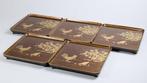 Dienblad - Lakkeringsbestek – Haantje en chrysantemum, Antiek en Kunst