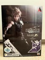 Square Enix - Action figure Cloud Strife - Limited Color, Nieuw