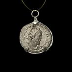 Oud-Romeins Munthanger met Romeinse munt van keizer Postumus, Sieraden, Tassen en Uiterlijk, Antieke sieraden