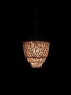 NO RESERVE PRICE - SL11 - Stunning Handmade Shell Chandelier, Antiek en Kunst
