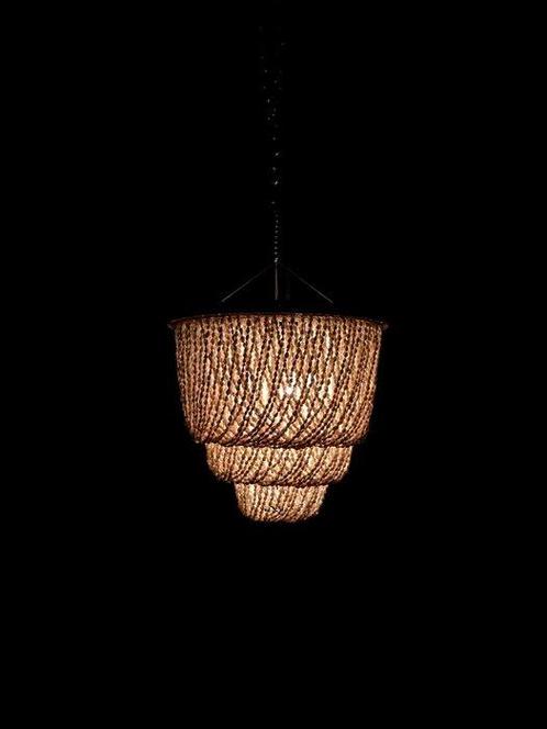 NO RESERVE PRICE - SL11 - Stunning Handmade Shell Chandelier, Antiek en Kunst, Kunst | Designobjecten