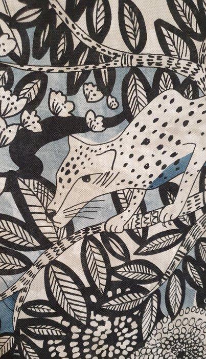 Abstracte stof met nachtdieren - 230x280cm - Abstract, Antiek en Kunst, Antiek | Kleden en Textiel
