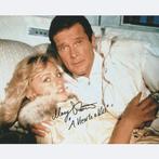 James Bond 007: A View To a Kill - Signed by Mary Stavin, Nieuw