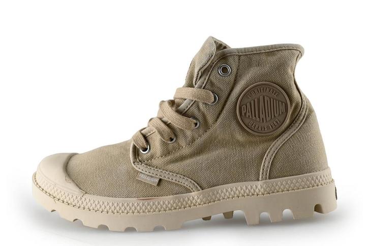 Palladium Hoge sneakers in maat 38 Beige | 10% korting, Kleding | Dames, Schoenen, Beige, Zo goed als nieuw, Sneakers of Gympen