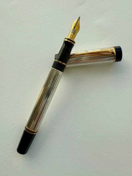 Parker - Duofold international - Vulpen, Verzamelen, Pennenverzamelingen