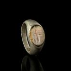 Oud-Romeins Zilver Zegelring, carneool intaglio met Athena, Sieraden, Tassen en Uiterlijk, Antieke sieraden
