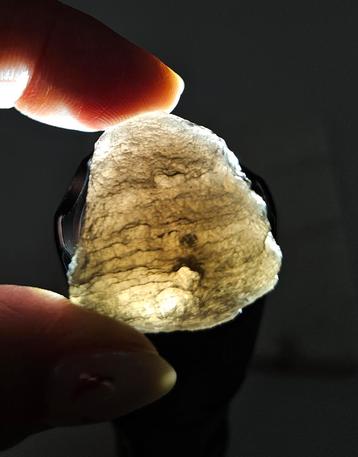 Agni Manitite beschikbaar voor biedingen
