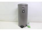 Brabantia NewIcon Prullenbak - 30 liter - Platinum, Huis en Inrichting, Woonaccessoires | Prullenbakken, Verzenden, Zo goed als nieuw