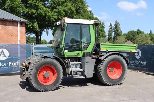 Veiling: Tractor Fendt 520 Diesel, Zakelijke goederen, Agrarisch | Tractoren, Gebruikt, Fendt, 2500 tot 5000, Ophalen