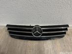 Mercedes-Benz A-klasse W169 Grille A1698800983, Gebruikt, Mercedes-Benz, Ophalen, Voor