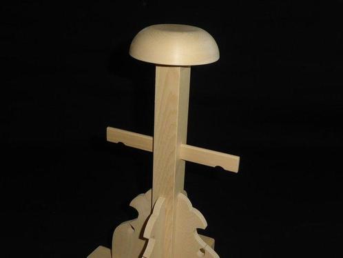 Harnas - Japan - Kabuto Stand voor Kabuto (Helm): Nieuw, Antiek en Kunst, Antiek | Overige Antiek