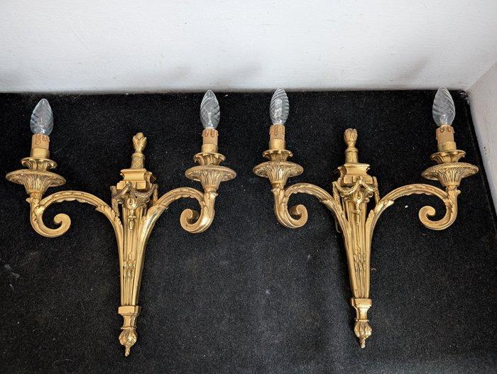 Wandkandelaar (2) - Brons - Massief brons en goud, Antiek en Kunst, Antiek | Overige Antiek