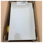 Bieden: Schneider 208297 electrical panel, Watersport en Boten, Ophalen of Verzenden, Nieuw, Elektra en Verlichting, Zeilboot of Motorboot