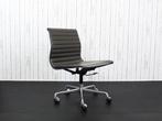 ICF - Charles & Ray Eames - Bureaustoel - EA117 - Leder,