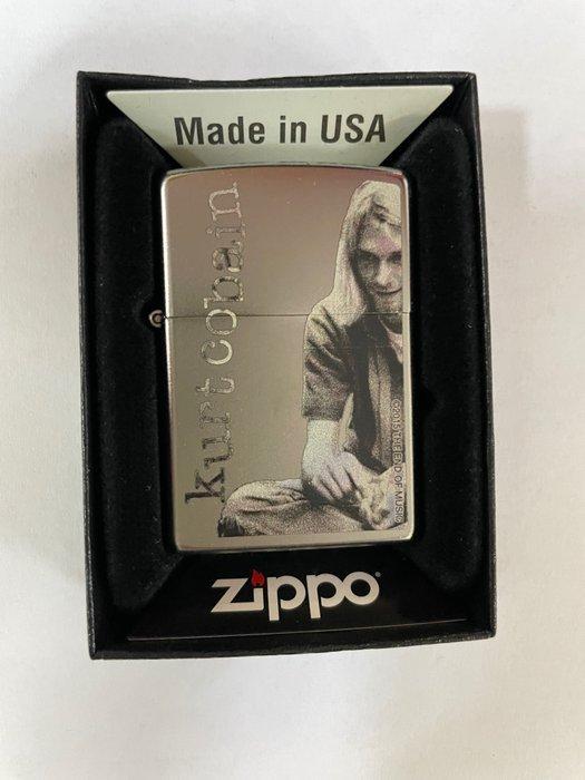 Zippo - Aansteker - IJzer (gegoten/gesmeed), Verzamelen, Rookartikelen, Aanstekers en Luciferdoosjes