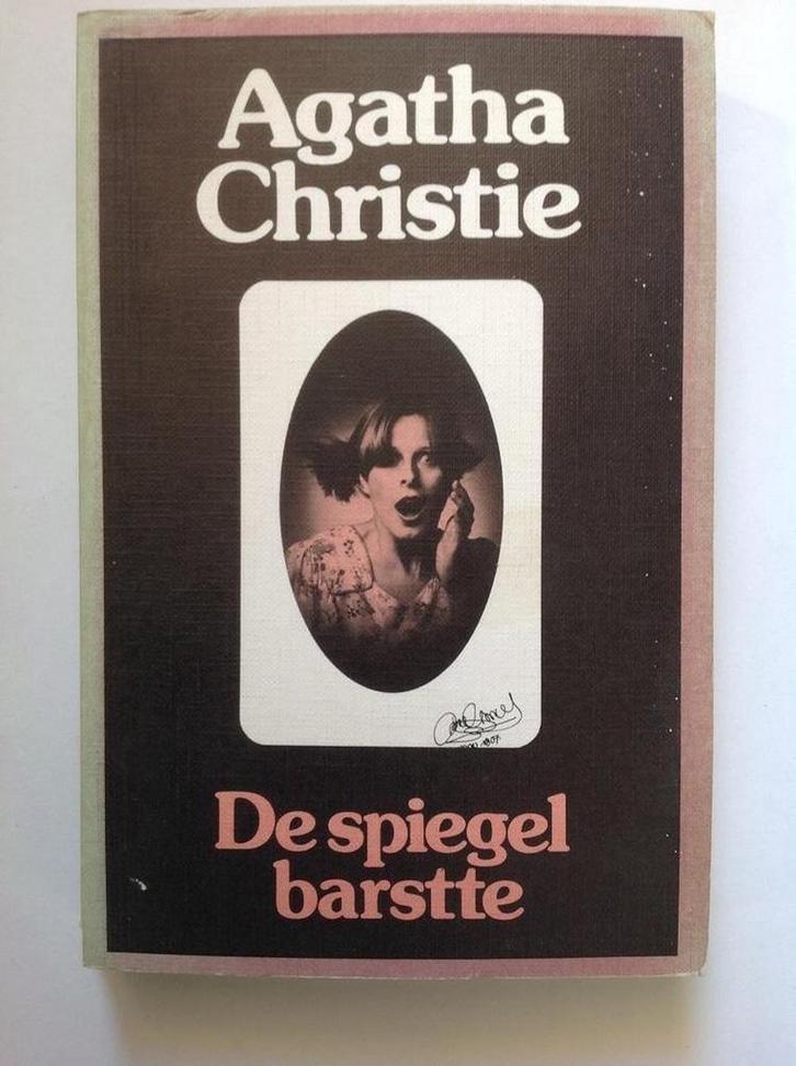 Spiegel barste 9789021824017 Agatha Christie, Boeken, Overige Boeken, Gelezen, Verzenden