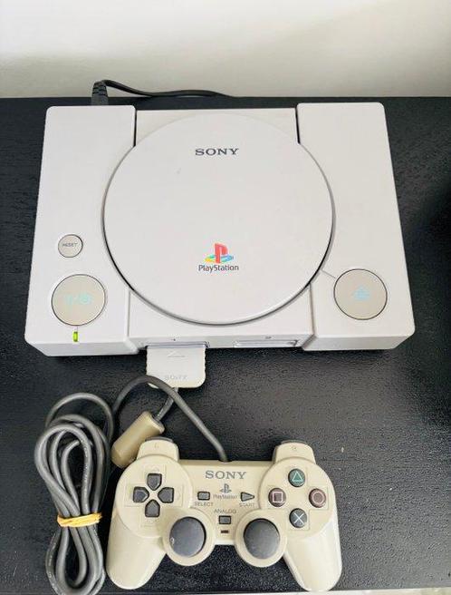 Sony - Playstation 1 (PS1) - Videogameconsole + games, Spelcomputers en Games, Spelcomputers | Overige Accessoires