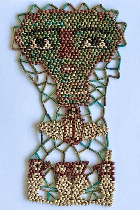 Oud-Egyptisch faience kralen Groot masker, Verzamelen, Mineralen en Fossielen