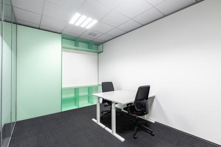 Kantoorruimte in Regus Vinoly, Zakelijke goederen, Bedrijfs Onroerend goed