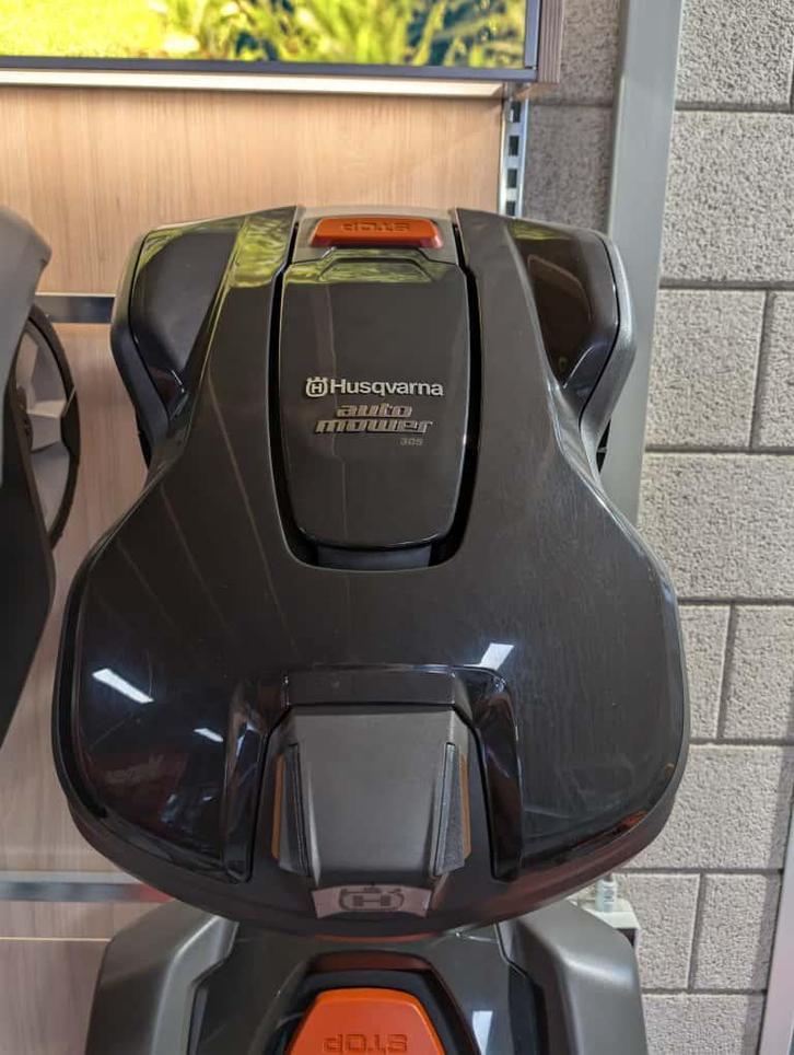 Automower 305 | robotmaaier | nieuw!, Tuin en Terras, Robotmaaiers, 20 tot 25 cm, Bestuurbaar via app, Nieuw, Ophalen of Verzenden