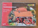 Faller 130162 Brandweergarage 1:87 (H0) SEALED, Hobby en Vrije tijd, Modelbouw | Figuren en Diorama's, Verzenden, Nieuw