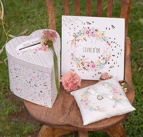 3-delige romantische bruidsset Floral Wedding multicoloured, Hobby en Vrije tijd, Feestartikelen, Geboorte of Huwelijk, Nieuw