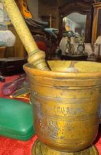 Messing - Armenië - Armeense messing vijzel en stamper,