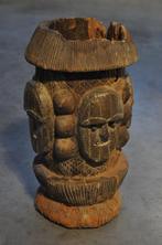 Pot - Hout, stof - Urhobo mortier, Antiek en Kunst