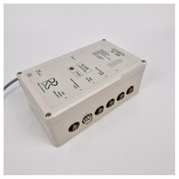 Bieden: RR Electronics AV 205 distribution box, Watersport en Boten, Navigatiemiddelen en Scheepselektronica, Kabel of Apparatuur