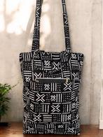 Shopper tas met Afrikaanse print - Zwart Witte X Bogolan - H, Hobby en Vrije tijd, Stoffen en Lappen, Ophalen of Verzenden, Nieuw