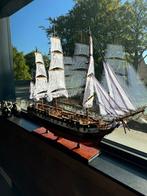 Schip-diorama - hout, textiel en metaal, Antiek en Kunst