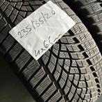 4 x Goodyear UltraGrip 235-35-20 Winterbanden 6,5mm, Auto-onderdelen, Gebruikt, 235 mm, Band(en), Personenwagen