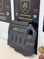 Audi A3 Sportback 8VA/8VF bj2015 afdekplaat motor 04L103925R, Gebruikt, Audi