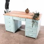 Industrieel oud bureau || Vintage werkbank wit