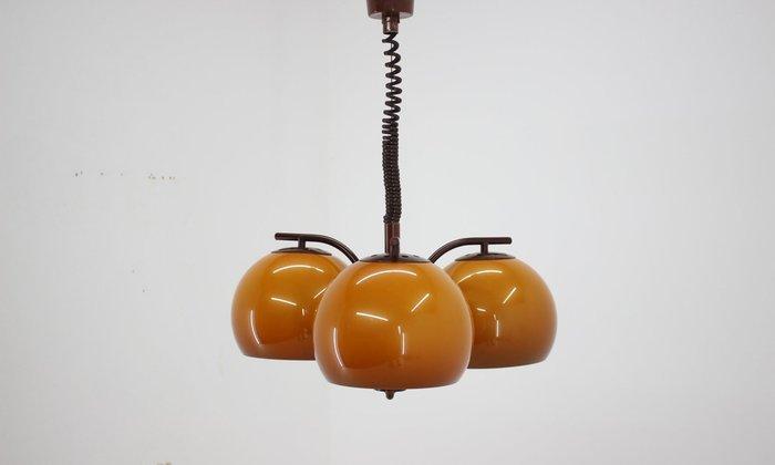 Plafondlamp - acryl - Een drie-lamp Space Age-stijl hanglamp, Antiek en Kunst, Antiek | Lampen