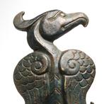 Bactrian Brons Adelaar gehechtheid