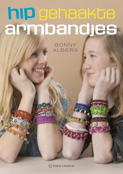 Hip gehaakte armbandjes 9789462500259 Gonny Albers, Boeken, Hobby en Vrije tijd, Zo goed als nieuw, Verzenden