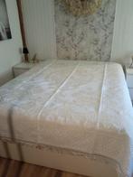 Geborduurd zijde en viscose dekbedovertrek - Bedsprei - 2.6