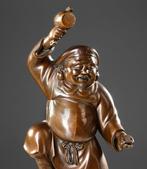 Okimono van de godheid Daikokuten  - Gepatineerd brons -, Antiek en Kunst