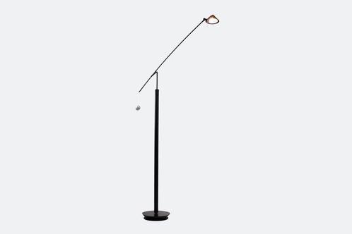 Artemide - Carlo Forcolini - Staande lamp - Nestore Terra -, Antiek en Kunst, Antiek | Lampen