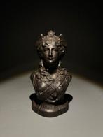 sculptuur, Busto Femenino de hierro del Siglo XIX - 19.5 cm