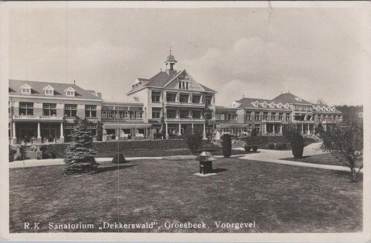 GROESBEEK - R. K. Sanatorium Dekkerswald Groesbeek. Voorg..., Verzamelen, Ansichtkaarten | Nederland, Verzenden