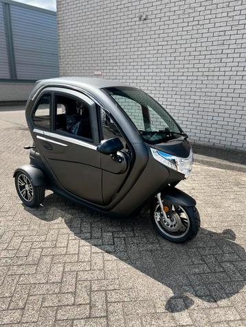 Elektrische Overdekte Scootmobiel Vigorous RIJBEWIJS VRIJ! beschikbaar voor biedingen